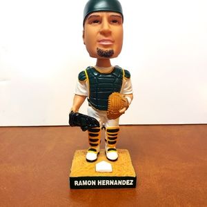 RAMON HERNANDEZ Bobblehead 2003